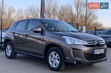 Позашляховик / Кросовер Citroen C4 Aircross 2012 в 