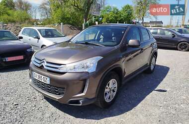 Внедорожник / Кроссовер Citroen C4 Aircross 2013 в 