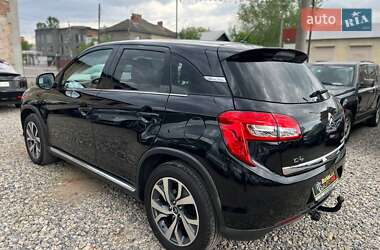 Внедорожник / Кроссовер Citroen C4 Aircross 2015 в 