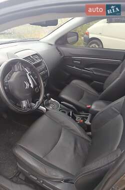 Внедорожник / Кроссовер Citroen C4 Aircross 2012 в 