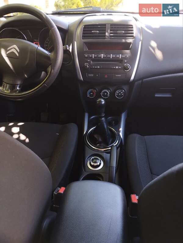 Позашляховик / Кросовер Citroen C4 Aircross 2012 в Рівному фото 19 Позашляховик / Кросовер Citroen C4 Aircross 2012 в Рівному