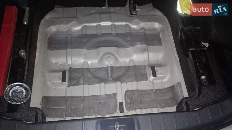 Позашляховик / Кросовер Citroen C4 Aircross 2012 в Рівному фото 35 Позашляховик / Кросовер Citroen C4 Aircross 2012 в Рівному