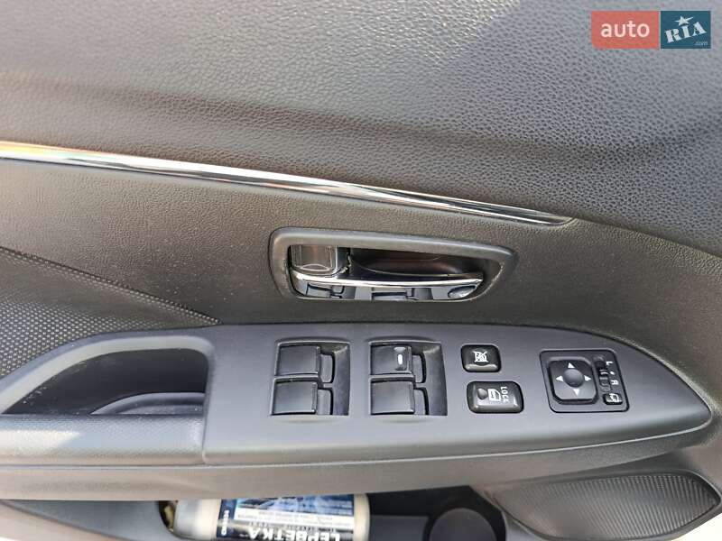 Внедорожник / Кроссовер Citroen C4 Aircross 2013 в Шепетовке фото 12 Внедорожник / Кроссовер Citroen C4 Aircross 2013 в Шепетовке