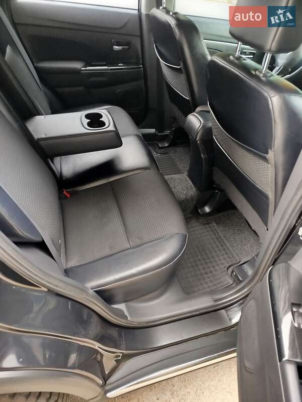 Внедорожник / Кроссовер Citroen C4 Aircross 2012 в Казатине