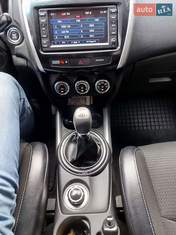 Внедорожник / Кроссовер Citroen C4 Aircross 2012 в Казатине