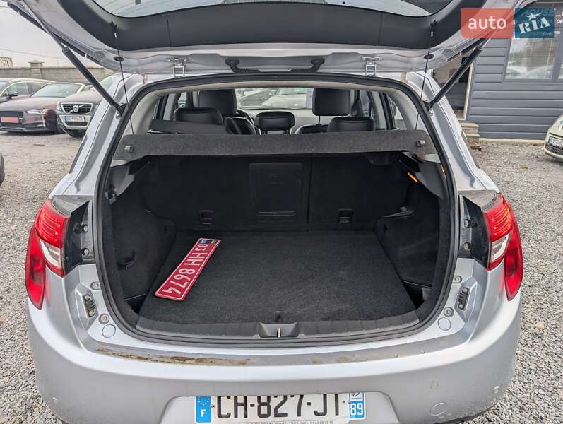 Внедорожник / Кроссовер Citroen C4 Aircross 2012 в Ровно фото 15 Внедорожник / Кроссовер Citroen C4 Aircross 2012 в Ровно