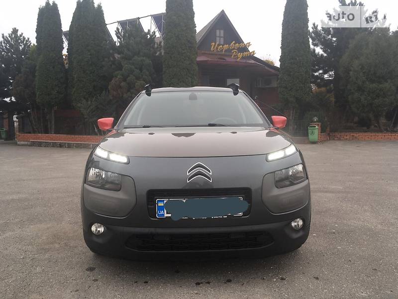 Внедорожник / Кроссовер Citroen C4 Cactus 2016 в Львове