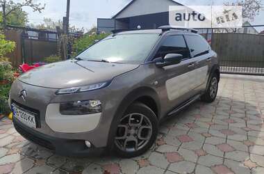 Внедорожник / Кроссовер Citroen C4 Cactus 2015 в Виннице