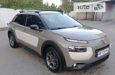 Позашляховик / Кросовер Citroen C4 Cactus 2015 в Вінниці