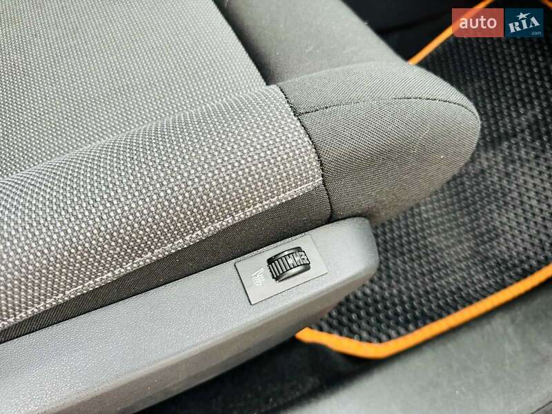 Внедорожник / Кроссовер Citroen C4 Cactus 2016 в Харькове