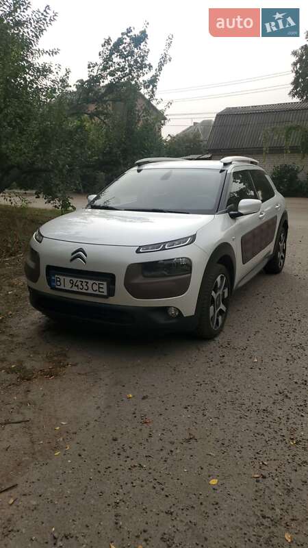 Позашляховик / Кросовер Citroen C4 Cactus 2016 в Кременчуці