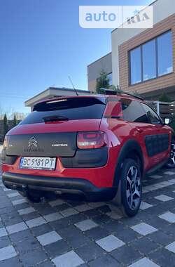 Внедорожник / Кроссовер Citroen C4 Cactus 2014 в Стрые