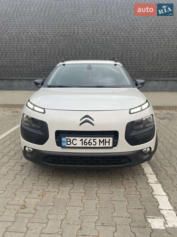 Внедорожник / Кроссовер Citroen C4 Cactus 2014 в Ужгороде