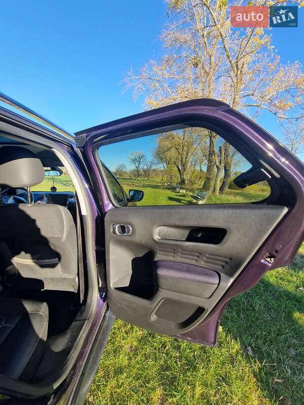 Внедорожник / Кроссовер Citroen C4 Cactus 2014 в Черновцах