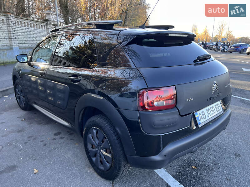 Внедорожник / Кроссовер Citroen C4 Cactus 2015 в Виннице