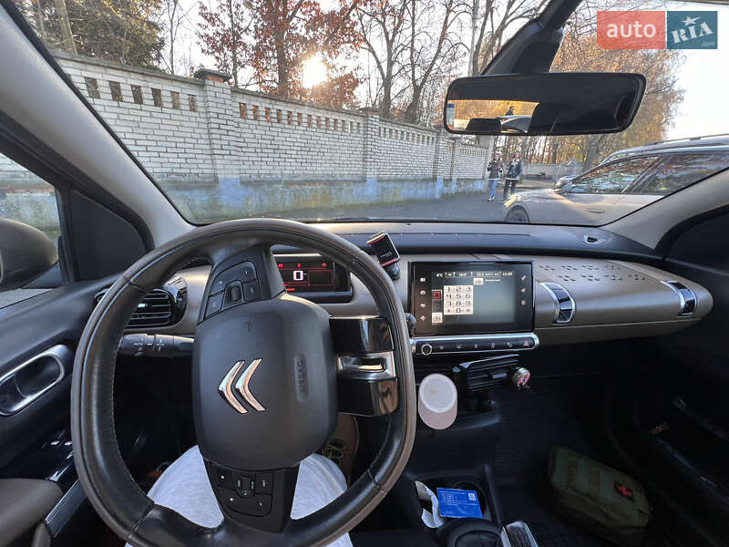 Внедорожник / Кроссовер Citroen C4 Cactus 2015 в Виннице