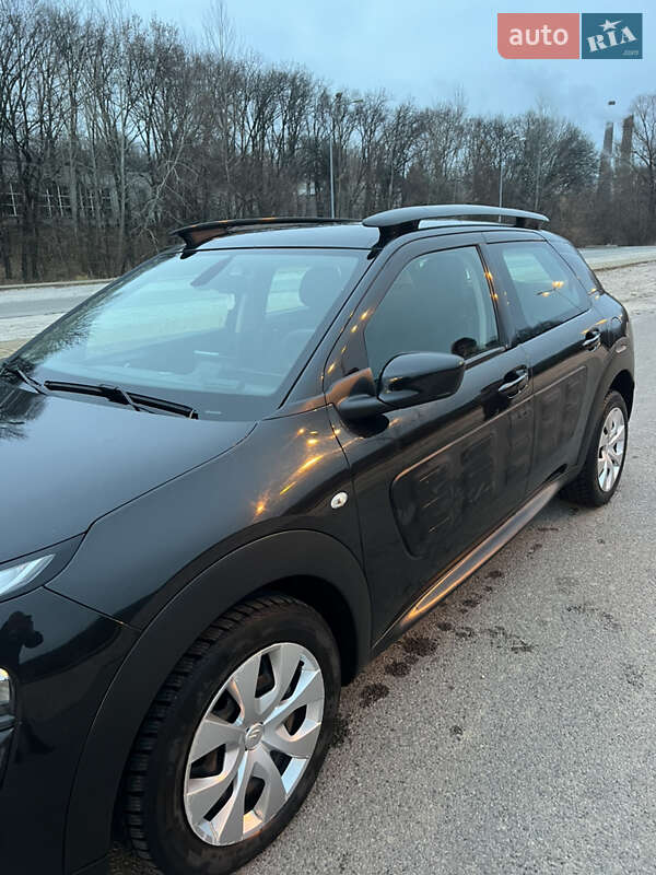 Внедорожник / Кроссовер Citroen C4 Cactus 2016 в Днепре