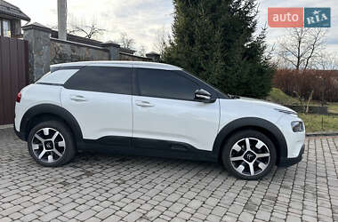 Внедорожник / Кроссовер Citroen C4 Cactus 2019 в 