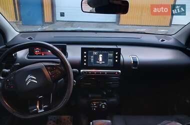 Позашляховик / Кросовер Citroen C4 Cactus 2015 в 