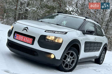 Внедорожник / Кроссовер Citroen C4 Cactus 2015 в Киеве