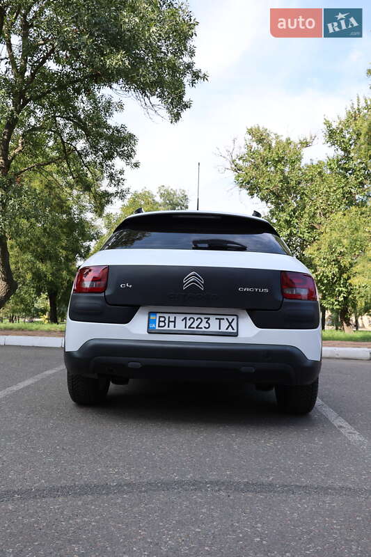 Внедорожник / Кроссовер Citroen C4 Cactus 2015 в Одессе