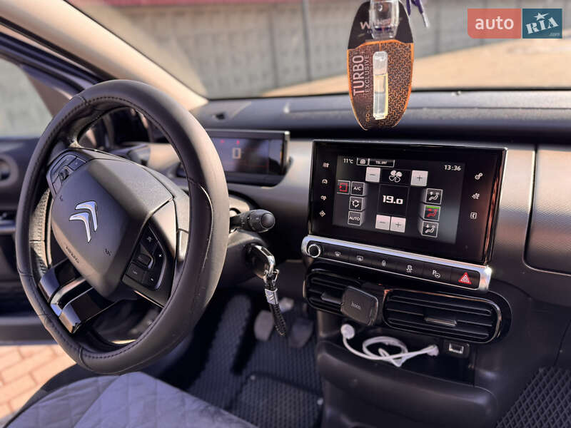 Внедорожник / Кроссовер Citroen C4 Cactus 2015 в Радехове