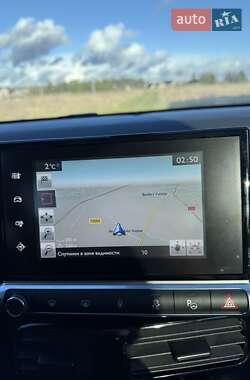 Внедорожник / Кроссовер Citroen C4 Cactus 2016 в 