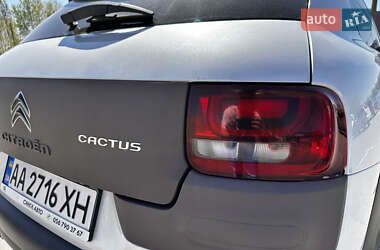 Внедорожник / Кроссовер Citroen C4 Cactus 2015 в 