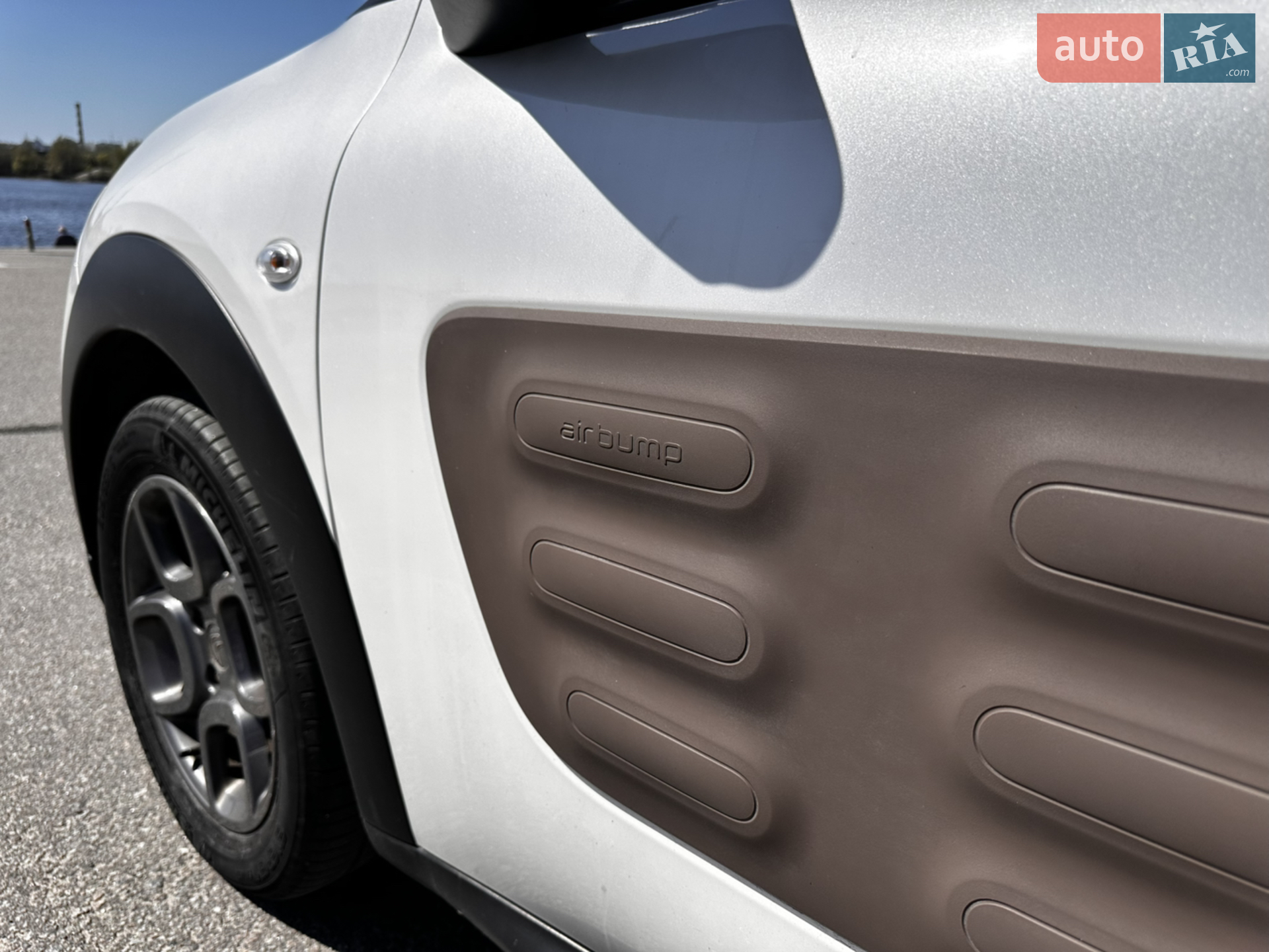 2015 Citroen C4 Cactus - мініатюра 18