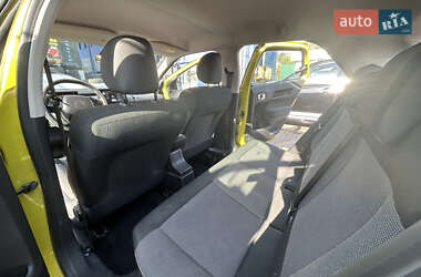 Позашляховик / Кросовер Citroen C4 Cactus 2015 в 