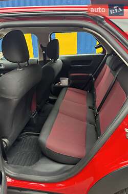 Позашляховик / Кросовер Citroen C4 Cactus 2017 в 