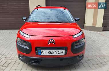 Позашляховик / Кросовер Citroen C4 Cactus 2017 в 