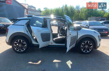 Внедорожник / Кроссовер Citroen C4 Cactus 2014 в 