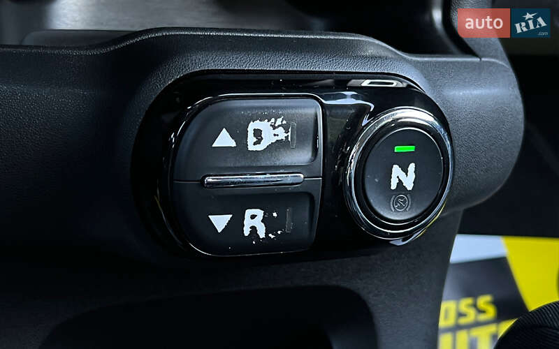 Внедорожник / Кроссовер Citroen C4 Cactus 2015 в Львове