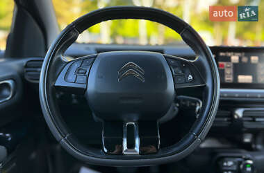 Внедорожник / Кроссовер Citroen C4 Cactus 2015 в 