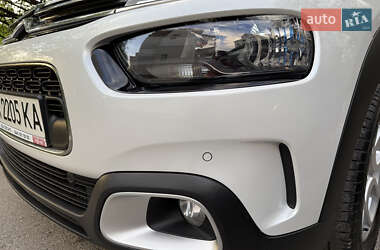Внедорожник / Кроссовер Citroen C4 Cactus 2020 в 