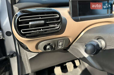 Внедорожник / Кроссовер Citroen C4 Cactus 2014 в 