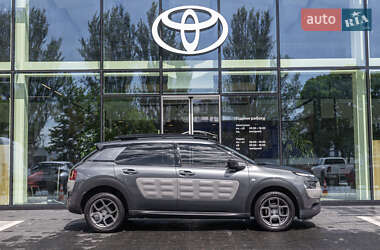 Хэтчбек Citroen C4 Cactus 2016 в 