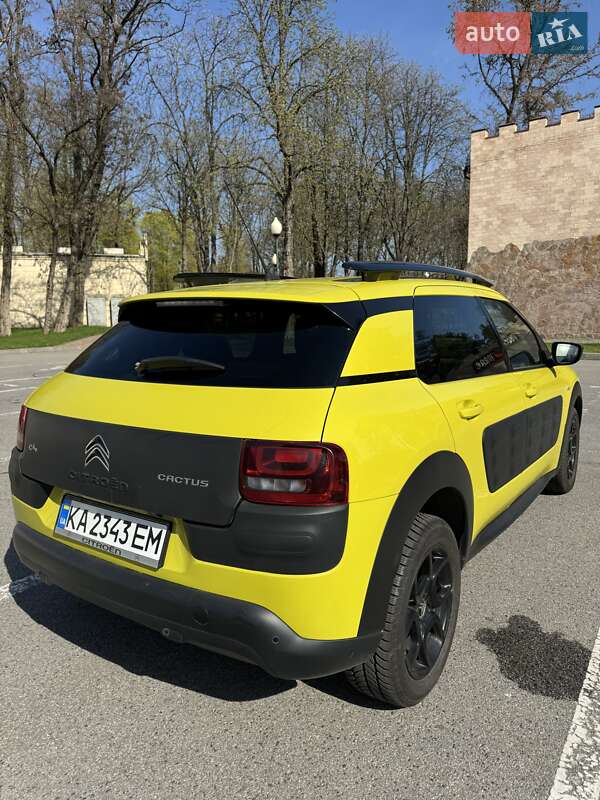 Позашляховик / Кросовер Citroen C4 Cactus 2015 в Харкові
