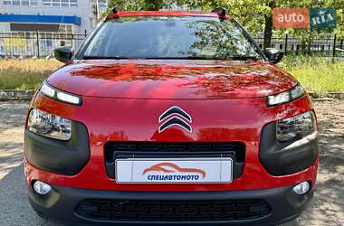 Позашляховик / Кросовер Citroen C4 Cactus 2017 в 