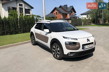 Внедорожник / Кроссовер Citroen C4 Cactus 2016 в 