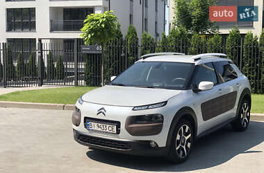 Внедорожник / Кроссовер Citroen C4 Cactus 2016 в 