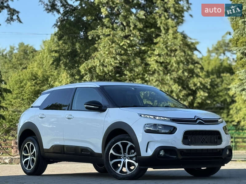 Позашляховик / Кросовер Citroen C4 Cactus 2020 в 