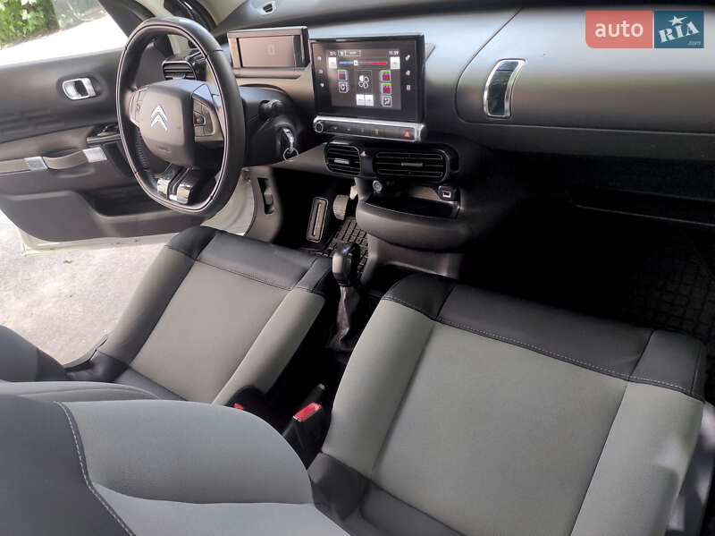 Внедорожник / Кроссовер Citroen C4 Cactus 2016 в Киеве фото 10 Внедорожник / Кроссовер Citroen C4 Cactus 2016 в Киеве