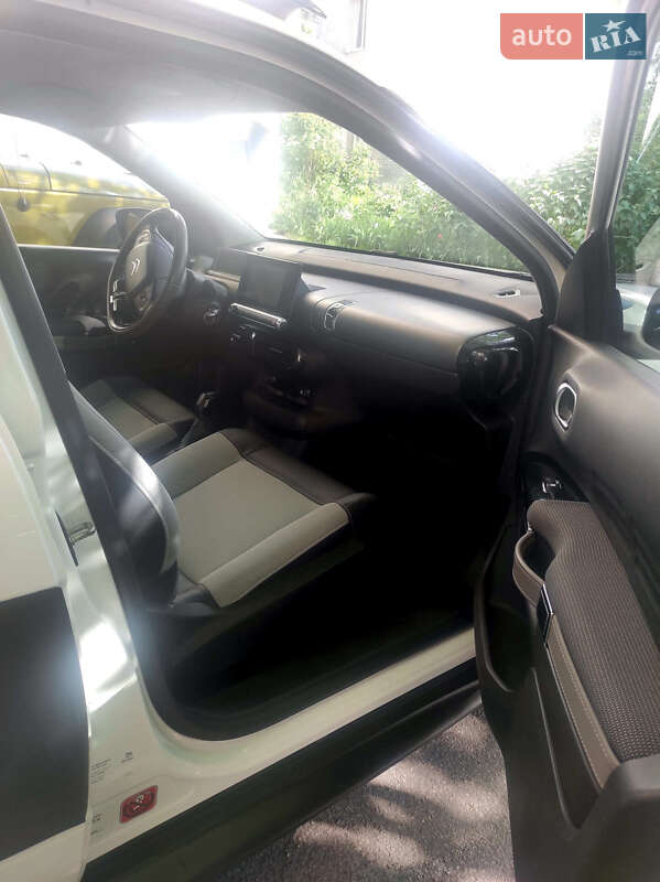 Внедорожник / Кроссовер Citroen C4 Cactus 2016 в Киеве фото 12 Внедорожник / Кроссовер Citroen C4 Cactus 2016 в Киеве