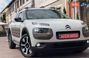 Позашляховик / Кросовер Citroen C4 Cactus 2014 в Стрию