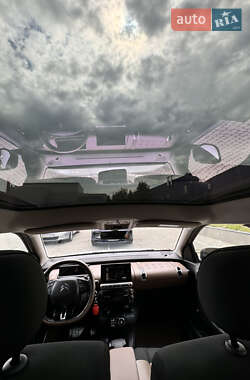 Внедорожник / Кроссовер Citroen C4 Cactus 2014 в 