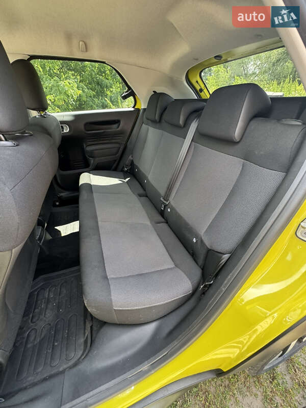 Внедорожник / Кроссовер Citroen C4 Cactus 2016 в Киеве