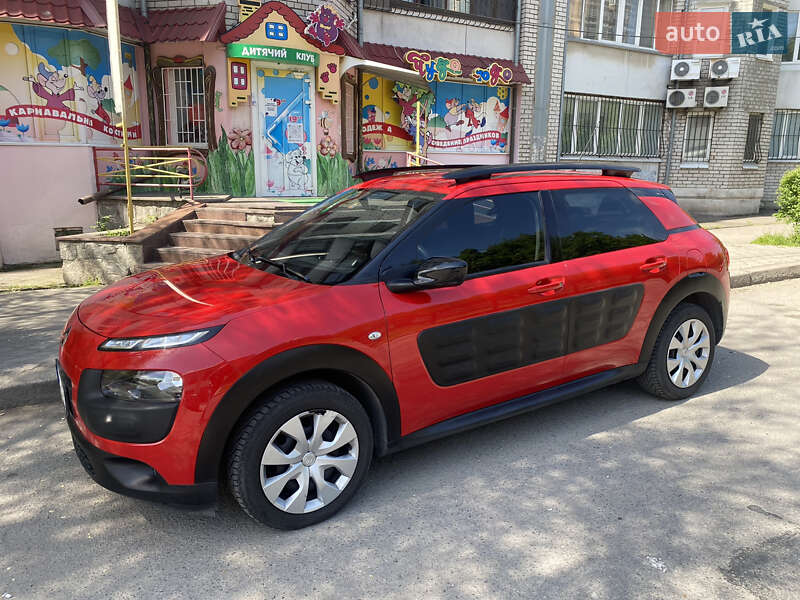 Внедорожник / Кроссовер Citroen C4 Cactus 2014 в Запорожье