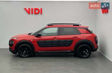 Внедорожник / Кроссовер Citroen C4 Cactus 2017 в 